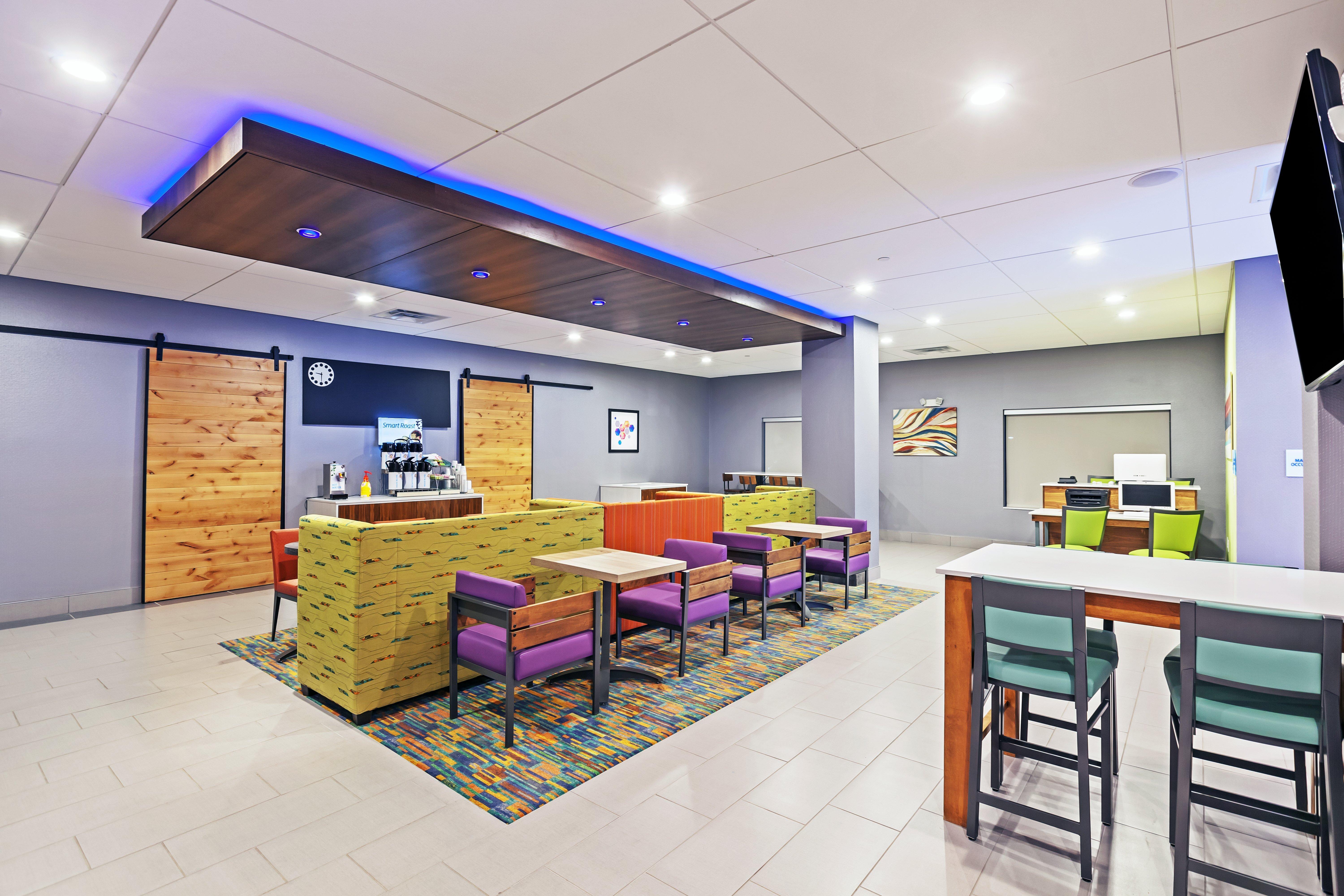 Holiday Inn Express & Suites Perryton By Ihg Lord Exteriör bild